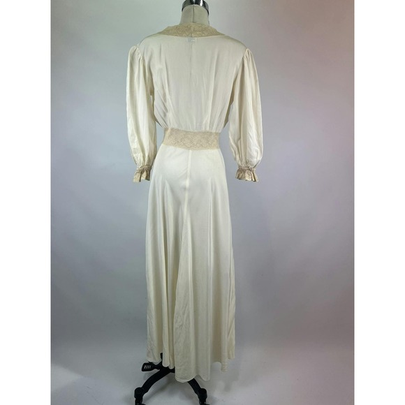 Vintage 1940s Dressing Gown Robe Boudoir Lace Housecoat - Picture 4 of 5